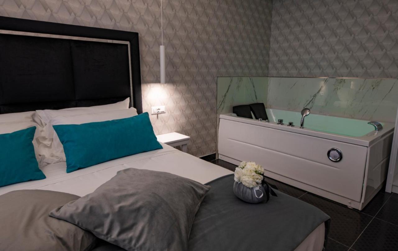 Luna Luxury Bed And Breakfast 나폴리 외부 사진
